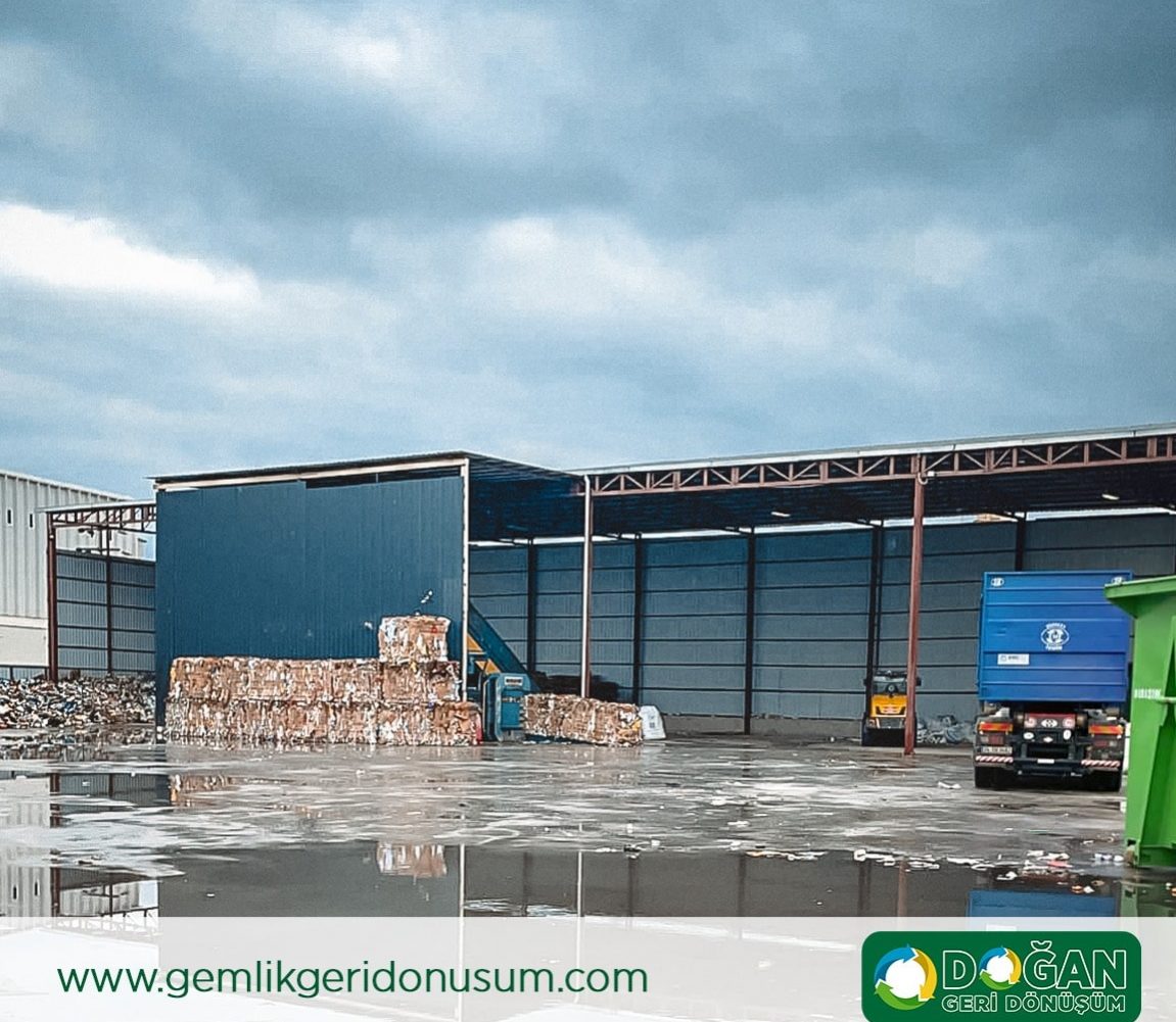 Anasayfa 17 gemlik-geri-donusum-dogan-geri-donusum gemlik geri donusum dogan geri donusum2 min gemlik-geri-donusum-dogan-geri-donusum